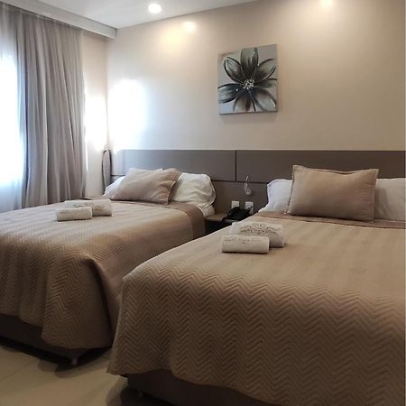 Encarnación Serpyl Plaza Hotel מראה חיצוני תמונה