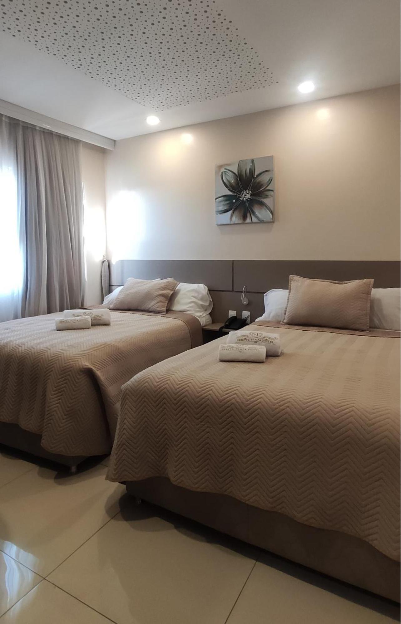 Encarnación Serpyl Plaza Hotel מראה חיצוני תמונה